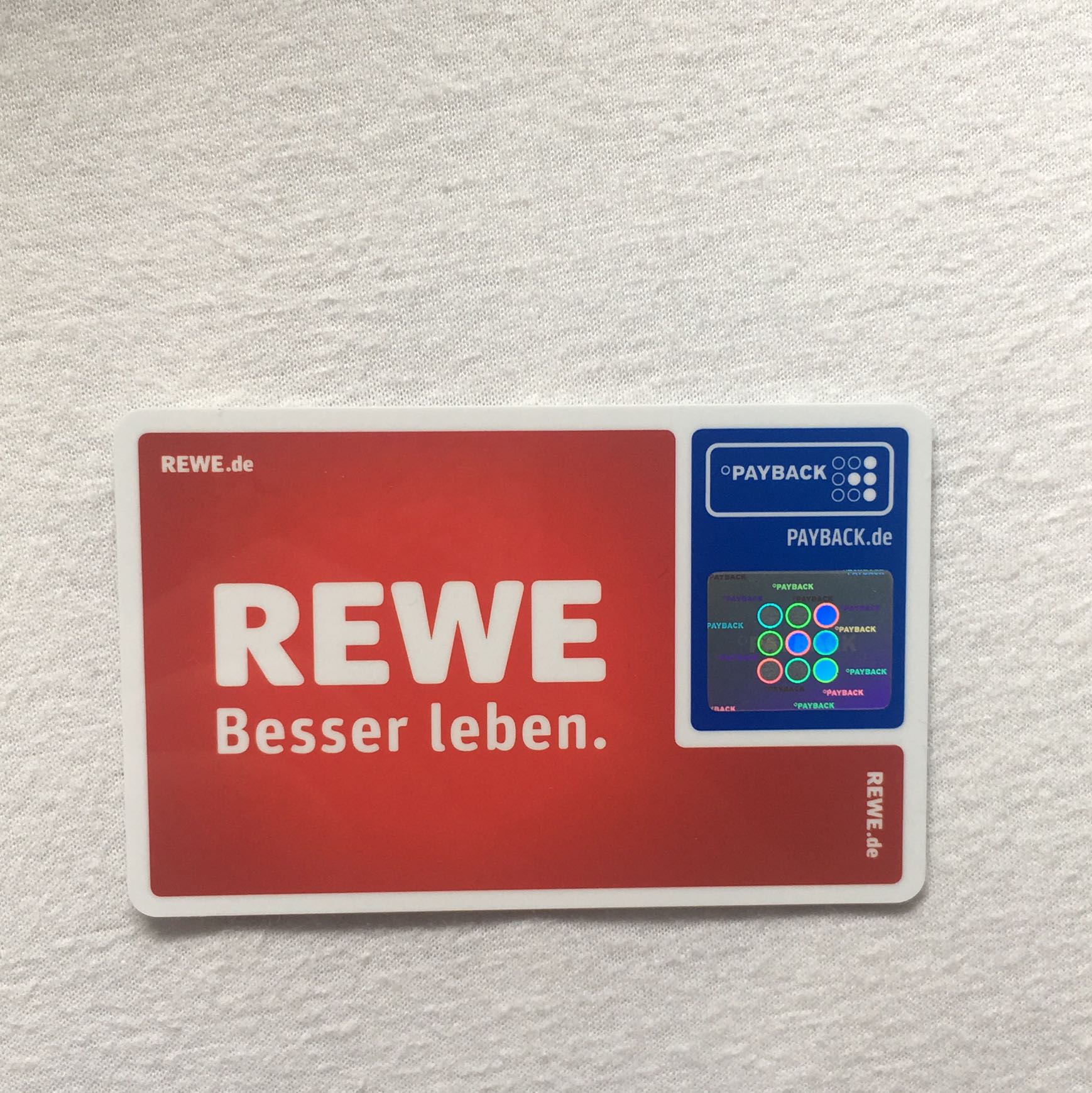 Hab mir eine payback Karte online bestellt und sie hat vorne Rewe drauf Hab mir eine payback Karte online bestellt und sie hat vorne Rewe drauf