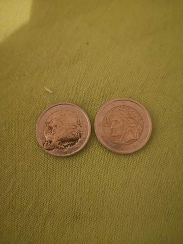 Habe eine italienische 2 Euro Münze von 2002 im Sparschwein gefunden. Kann mir jemand sagen ob die was wert ist?