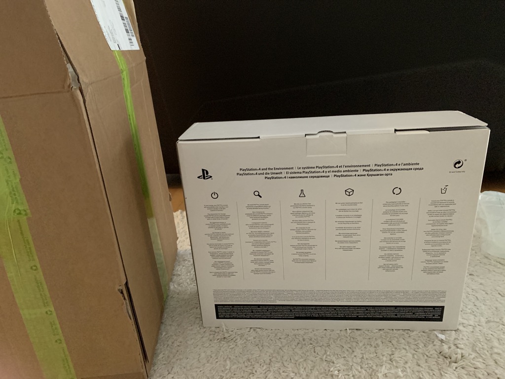 Habe Ich Eine Gebrauchte Playstation 4 Pro Erhalten Computer Vertrag Ovp