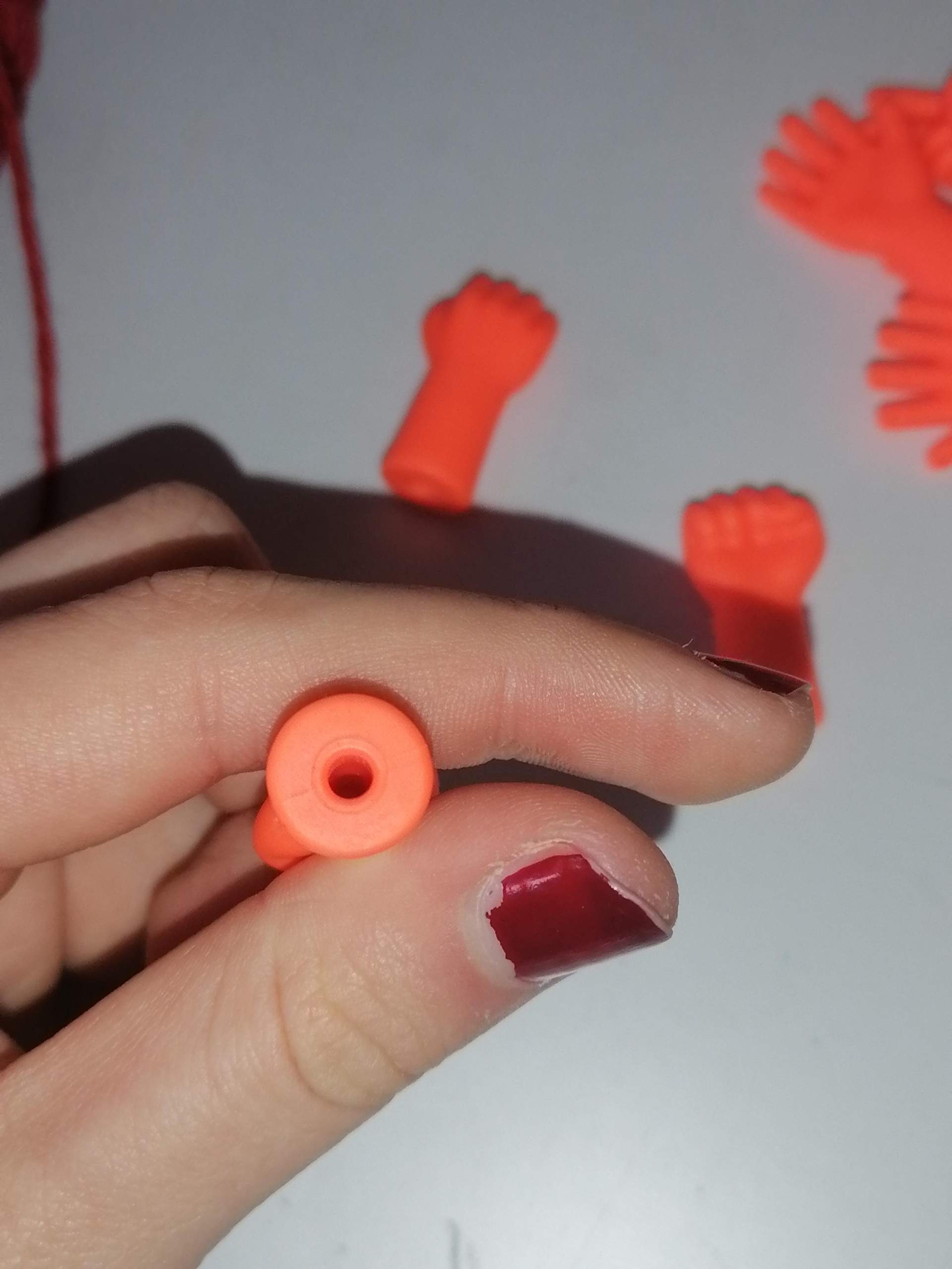 gummihand spielzeug Häkelutensilien Gummihände? (Häkeln)