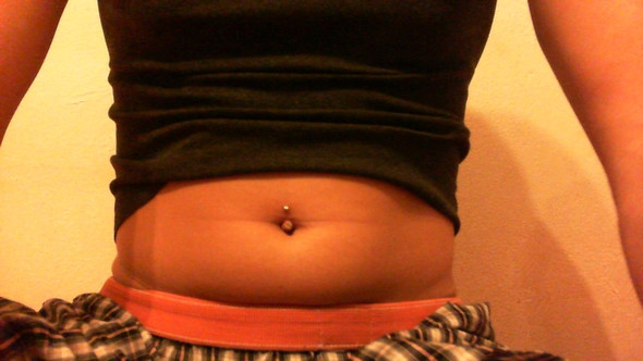 Stechen lassen bauchnabelpiercing 2 mal Bauchnabelpiercing zum