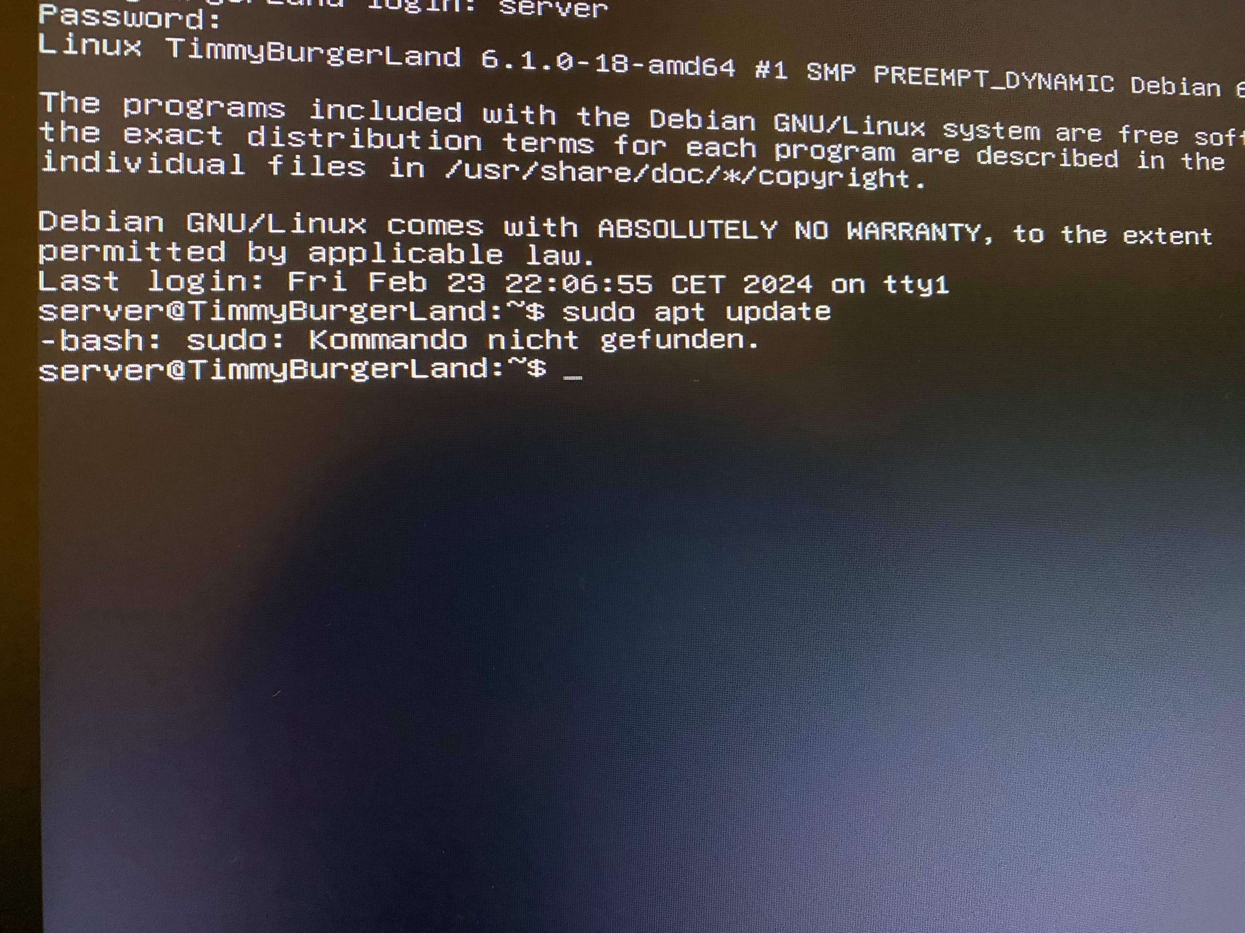 Dabian Linux Command Hallo, ich brauche Hilfe bei dabian,sudo command kann mir jemand helfen ...