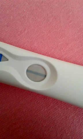 Schwangertest von Sonntag - (Schwangerschaft, Schwangerschaftstest)