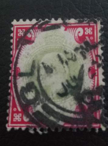 Hallo liebe Briefmarken Experten aus welchem Land kommt diese Briefmarke?