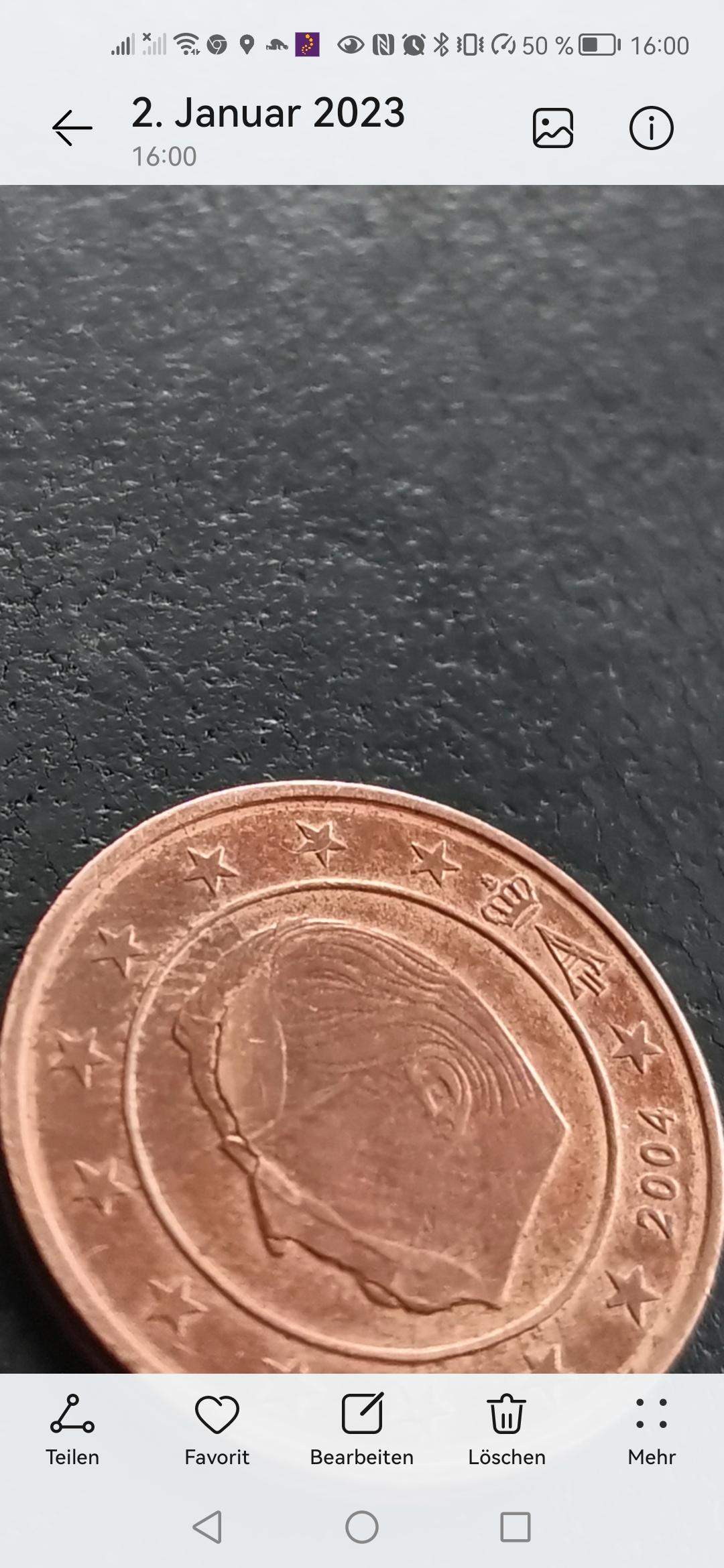 Hallo zusammen warum ist diese Münze so deformiert ist das eine neue ...