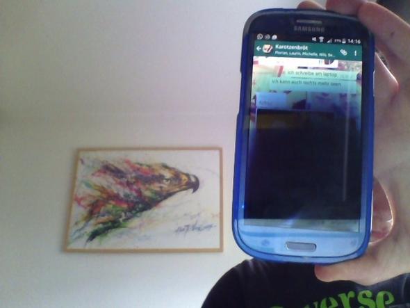 Handy Hat Einen Blauen Schwarzen Fleck Im Display Der Sich Ausbreitet Was Tun Samsung Fehler Kaputt