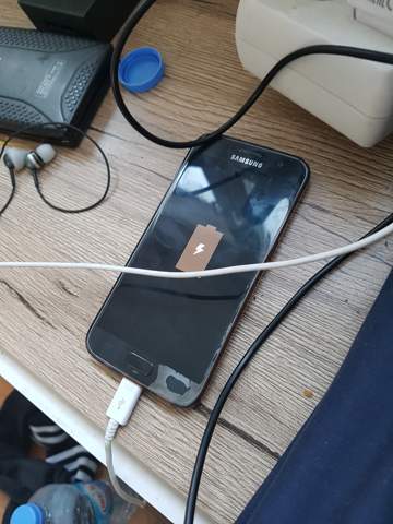 Handy Ladt Nicht Mehr Samsung Galaxy S7 Smartphone Android Telefon