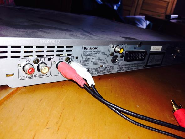 Anlage Rückseite - (Handy, Elektronik, Kabel)