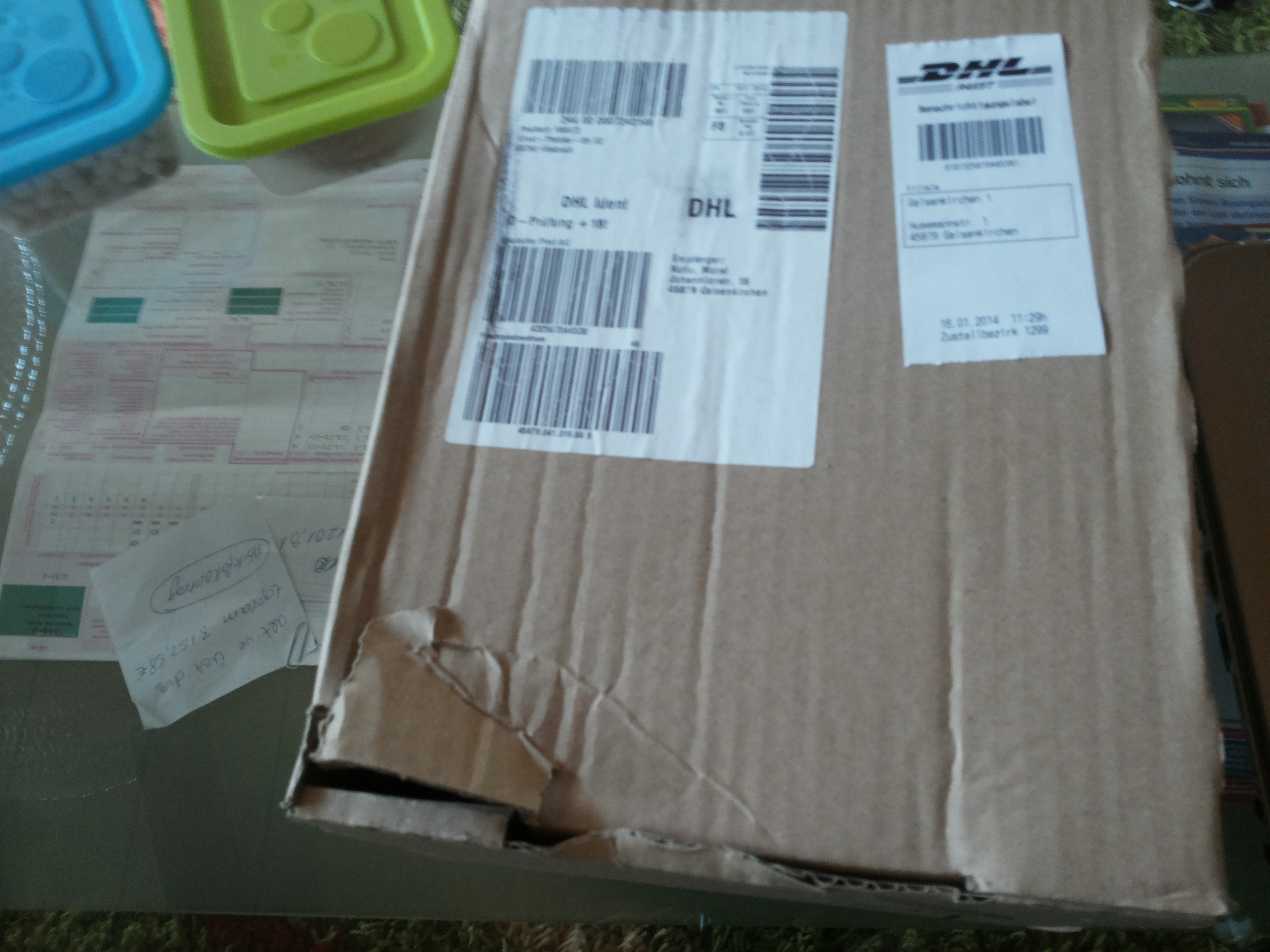 Handy Von O2 Mit Dhl Ist Dieses Karton Normal Paket