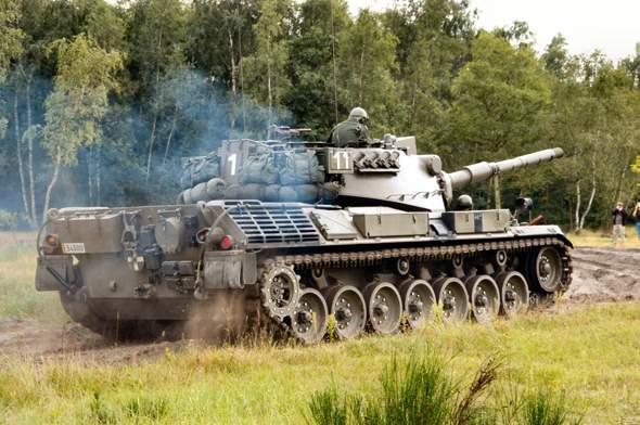 Hat Deutschland eigentlich die von der Rüstungsindustrie angebotenen Leopard 1 Panzer an die Ukraine geliefert?