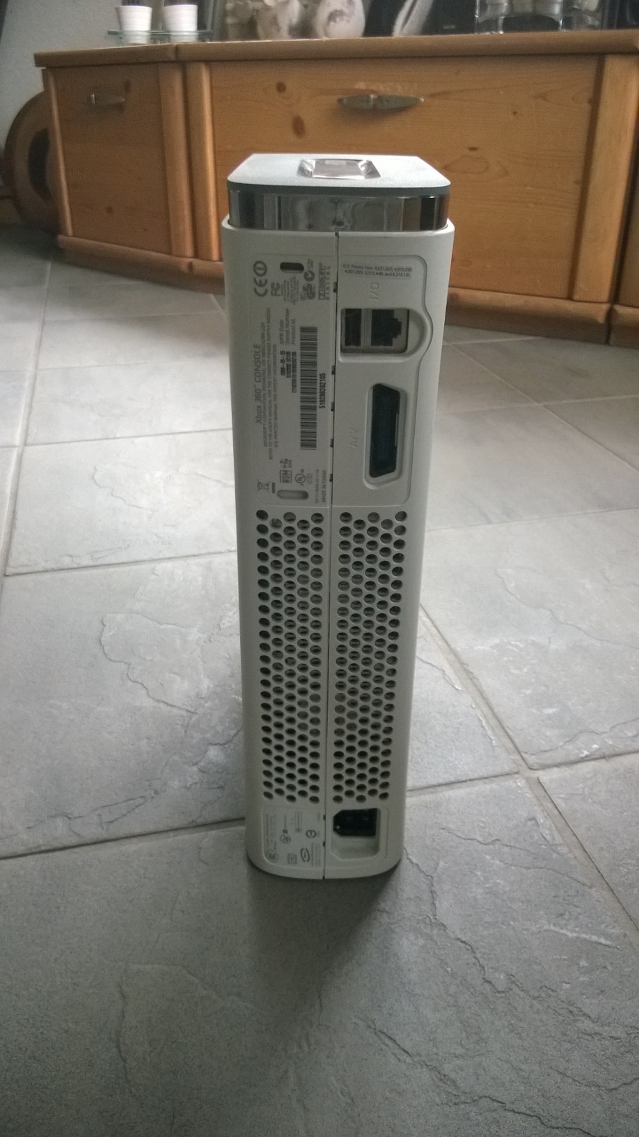 Hat die Xbox 360 ein HDMI Anschluss?