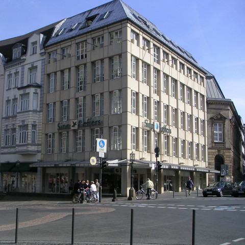 SinnLeffers - (Kunst, Architektur, Beschreibung)