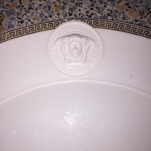 Hat jemand eine Idee wo man Versace Geschirr von Rosenthal verkaufen kann? - (verkaufen, Geschirr, Vintage)