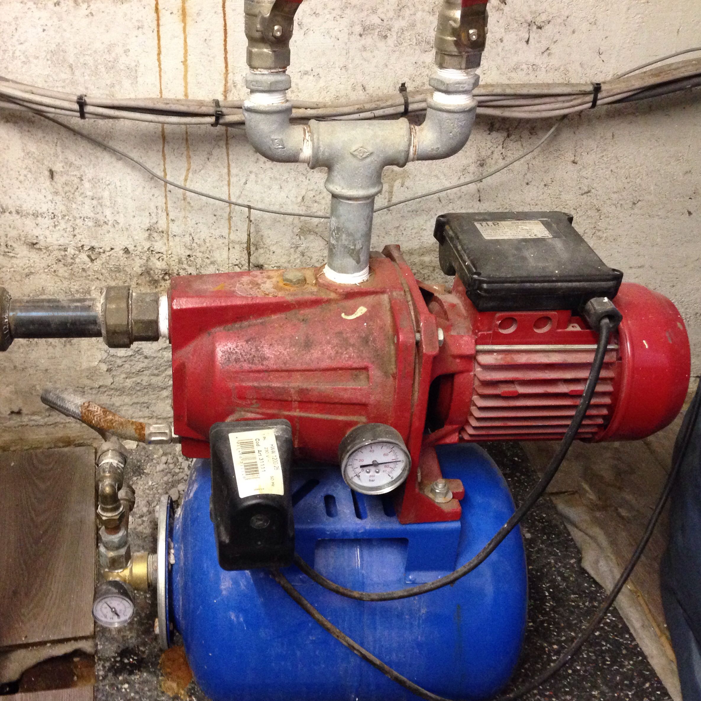 Hauswasserwerk Luft Nachfllen