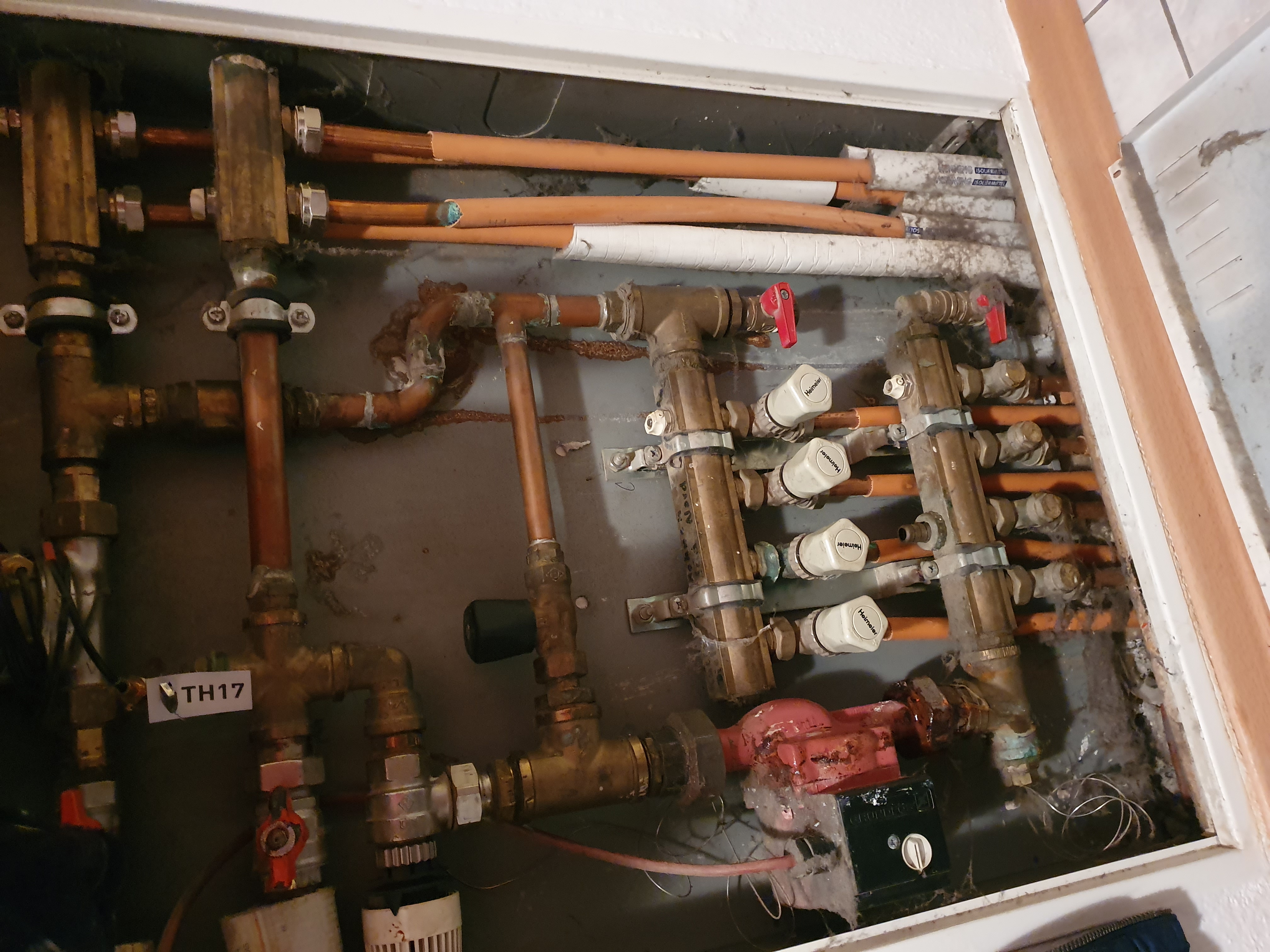 Heizung Einschalten Wie Bild Computer Warme Heizungsanlage