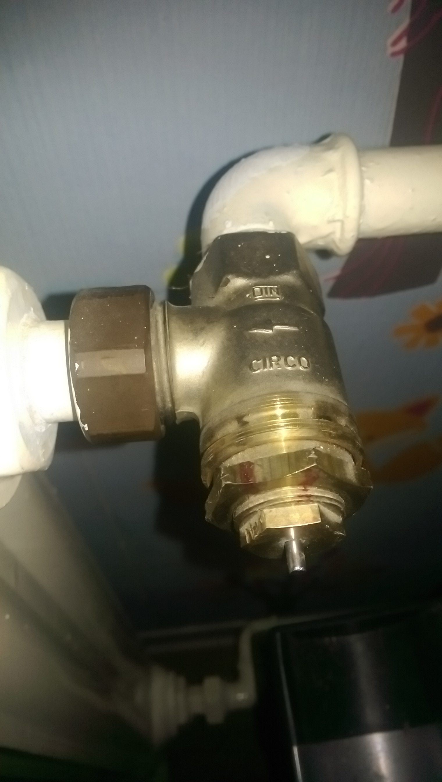 Heizungsventil 0 Stellung Defekt Lasst Sich Nicht Abstellen Heizung Ventil