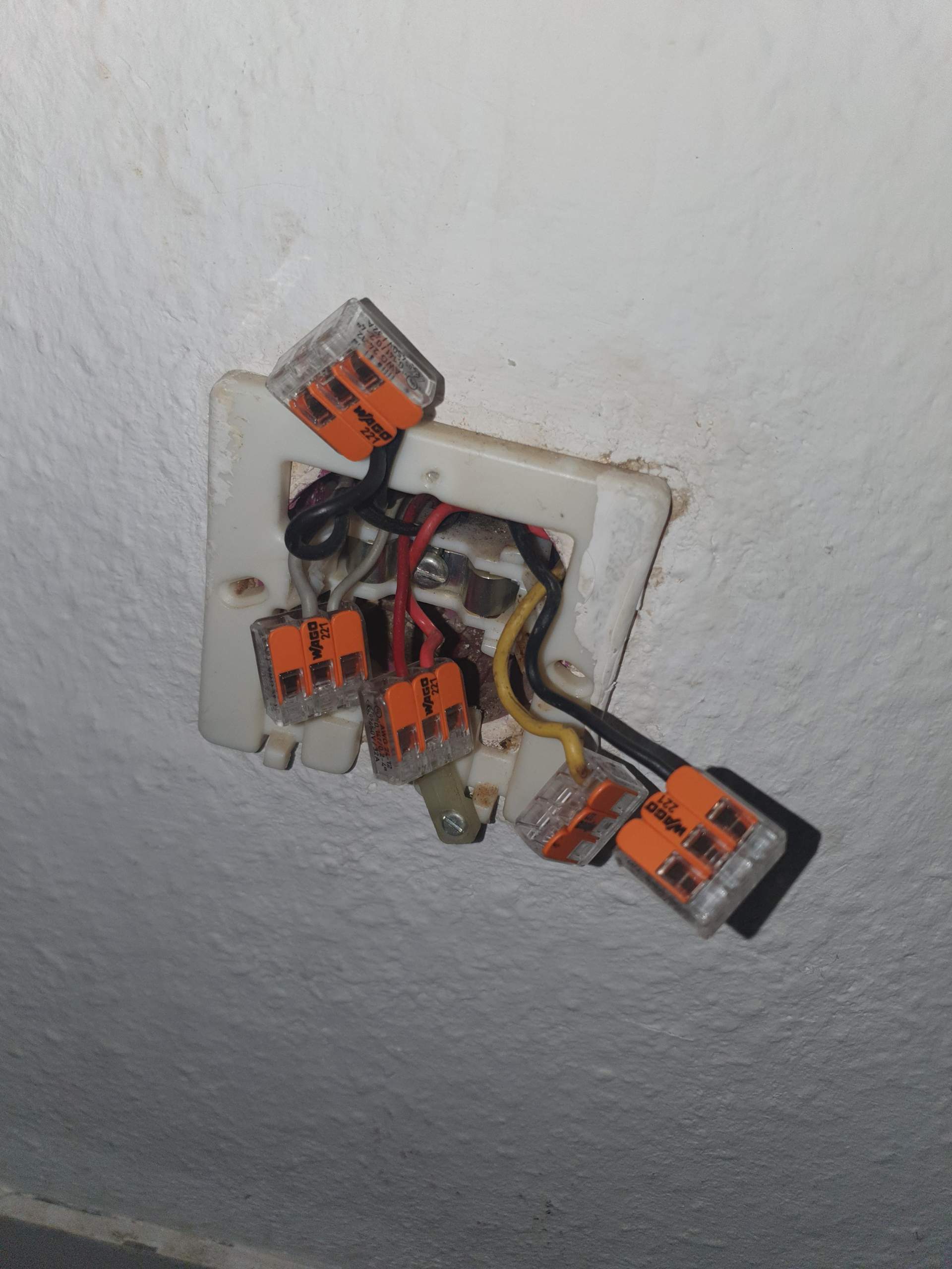 Herd Anschließen an alte Dose? (Strom, Elektrik, Küche)