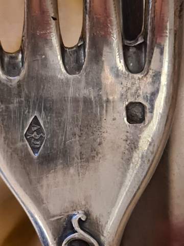 Herkunft punze besteck? (Silber, Antiquitäten, Wertschätzung)