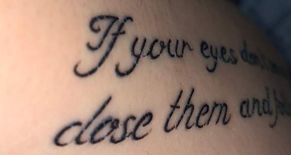 Hilfe Ausversehen Zinksalbe Furs Frischgestochene Tattoo Verwendet Creme