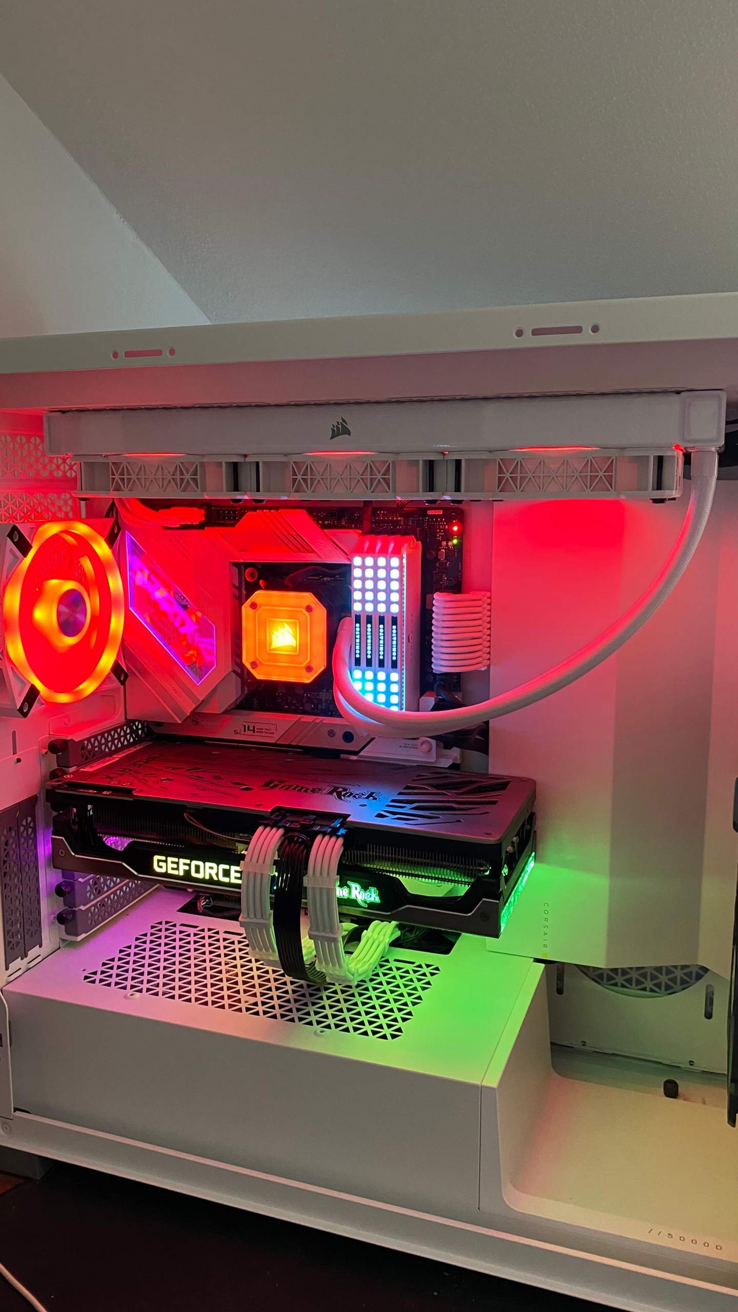 Hilfe, CPU 100° bei 7 Auslastung und Grafikkarte kein Bild? (Gaming PC