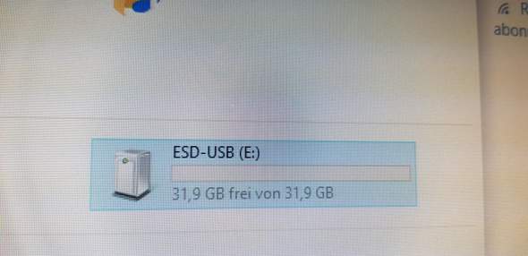 Hilfe Daten Auf Usb Stick Sind Weg Usb Stick Hat Jetzt Anderen Format Was Tun Computer Pc Technik