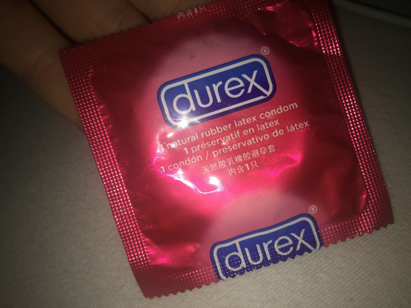 Hey ich hab in meinem Schrank dieses Kondom gefunden aber ohne die Verpacku...