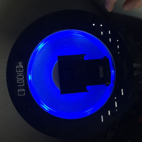 Da habe ich grade versucht die CD auszuwerfen - (Freizeit, Technik, Sound)