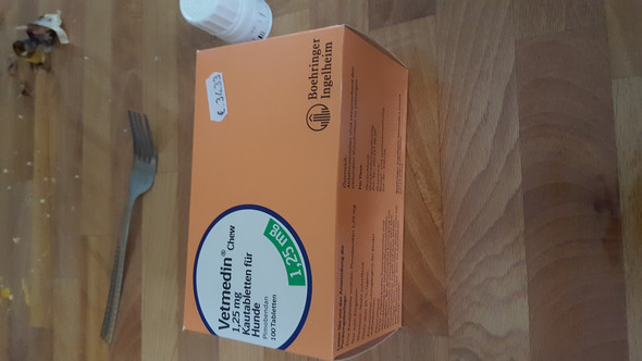 Hund frage bitte helfen!? (Medikamente, herzprobleme)