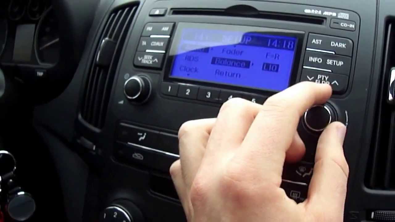 Hyundai i20 снятие магнитолы Hyundai i20 снятие магнитолы
