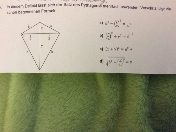 Aufgabe c - (Mathematik, Pythagoras, deltoid)