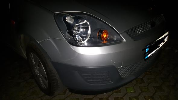 Ich Fahranfanger 18 Jahre Habe Vor Kurzem Beim Parken Einen Ford Fiesta Bj 02 Geschrammt Wie Viel Wurde Der Schaden Kosten Auto Versicherung Reparatur