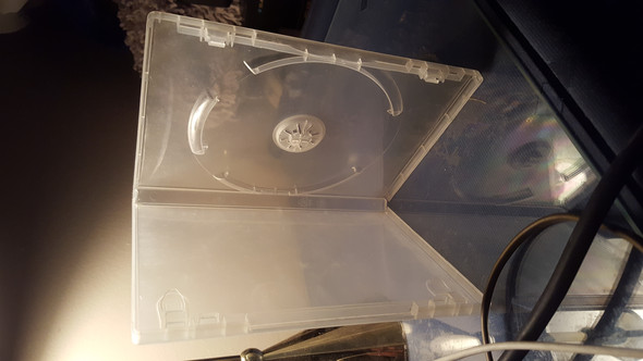 - (pp, DVD-Hülle)