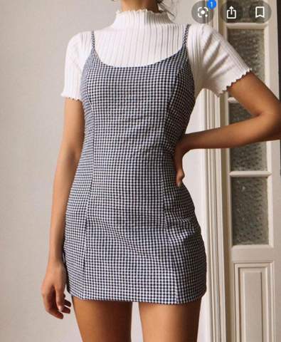 Ich Suche Dieses Kleid Wisst Ihr Wo Ich Es Finden Kann Mode Dress Clothing