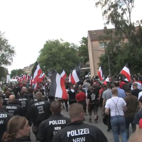 Demonstration
- (Film, deutsch, Interview)
