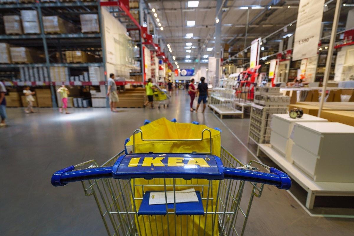 IKEA Möbel & CO Selbst abholen oder Heim liefern lassen