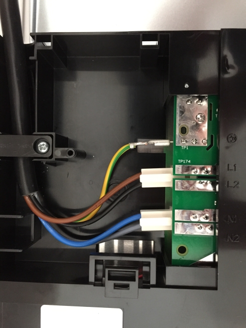 Induktionskochfeld FOLKLIG von Ikea anschließen? (Elektronik, Elektrik, Kabel)