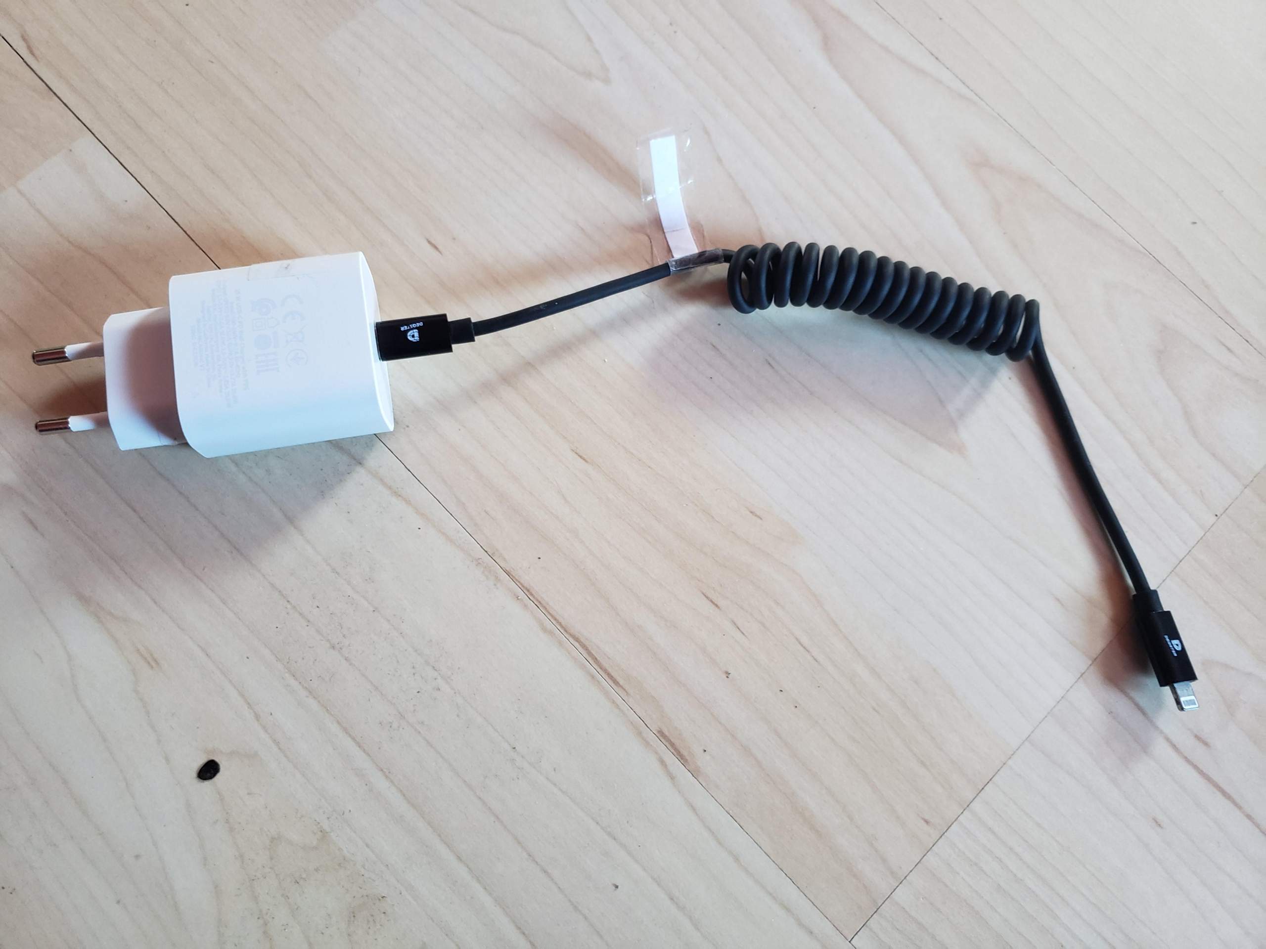 iPad läd nicht mehr was tun? (Ladekabel)