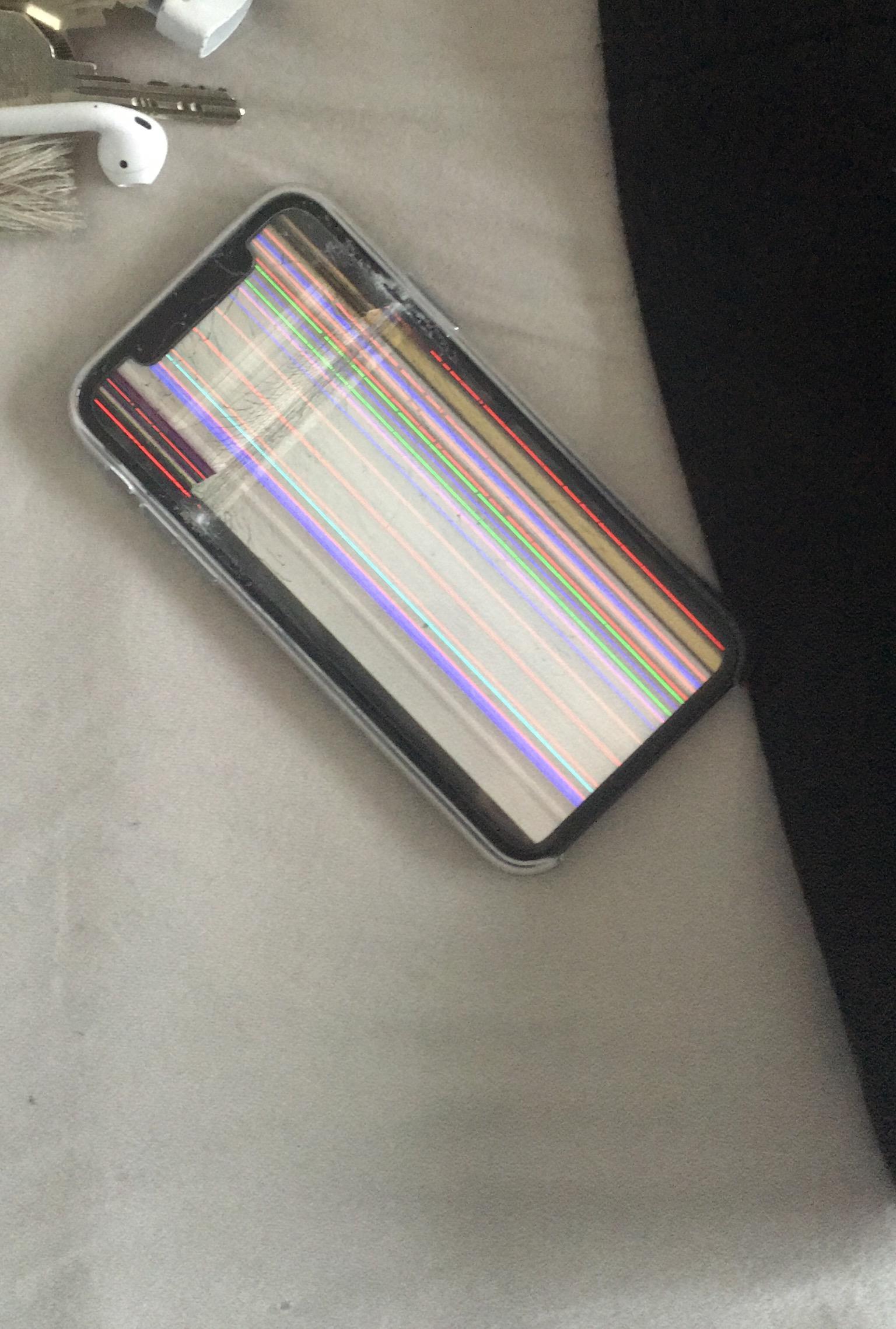 Iphone 11 Display Defekt Reicht Es Das Display Zu Tauschen Technik Handy Smartphone