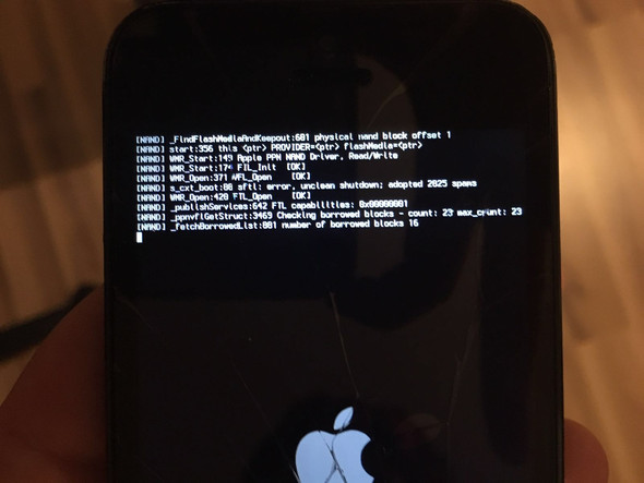 ...... - (iPhone, Apple)