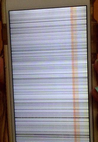 Iphone 6 Display Flackert Bekommt Schwarze Streifen Punkte Etc
