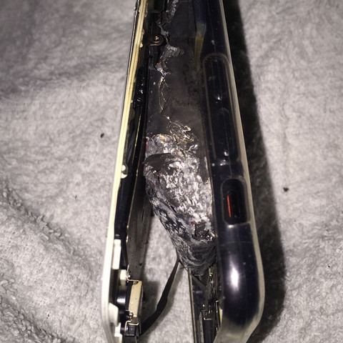 Iphone 7 Akku Explodiert Technik Handy Technologie
