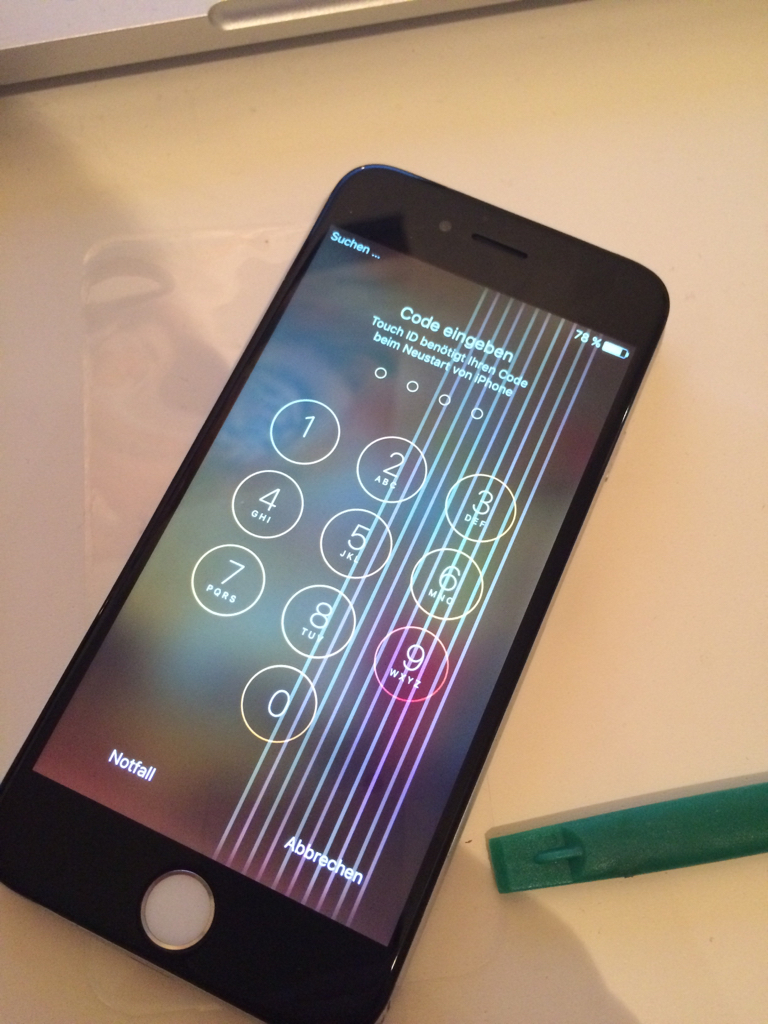 Iphone 7 Display Flackert Und Startet Immer Neu Kennt Jemand Den Fehler Handy Apple Ios
