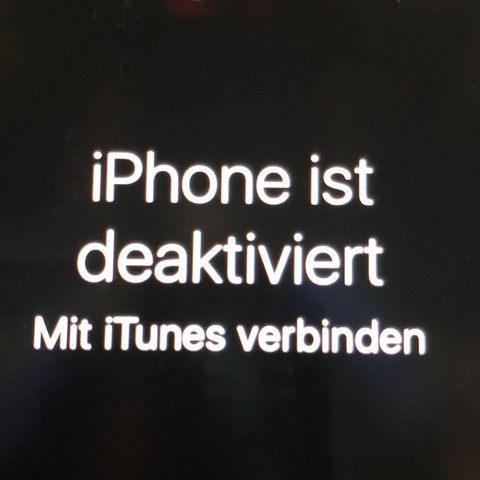 iPhone deaktiviert, an iTunes anschliessen?