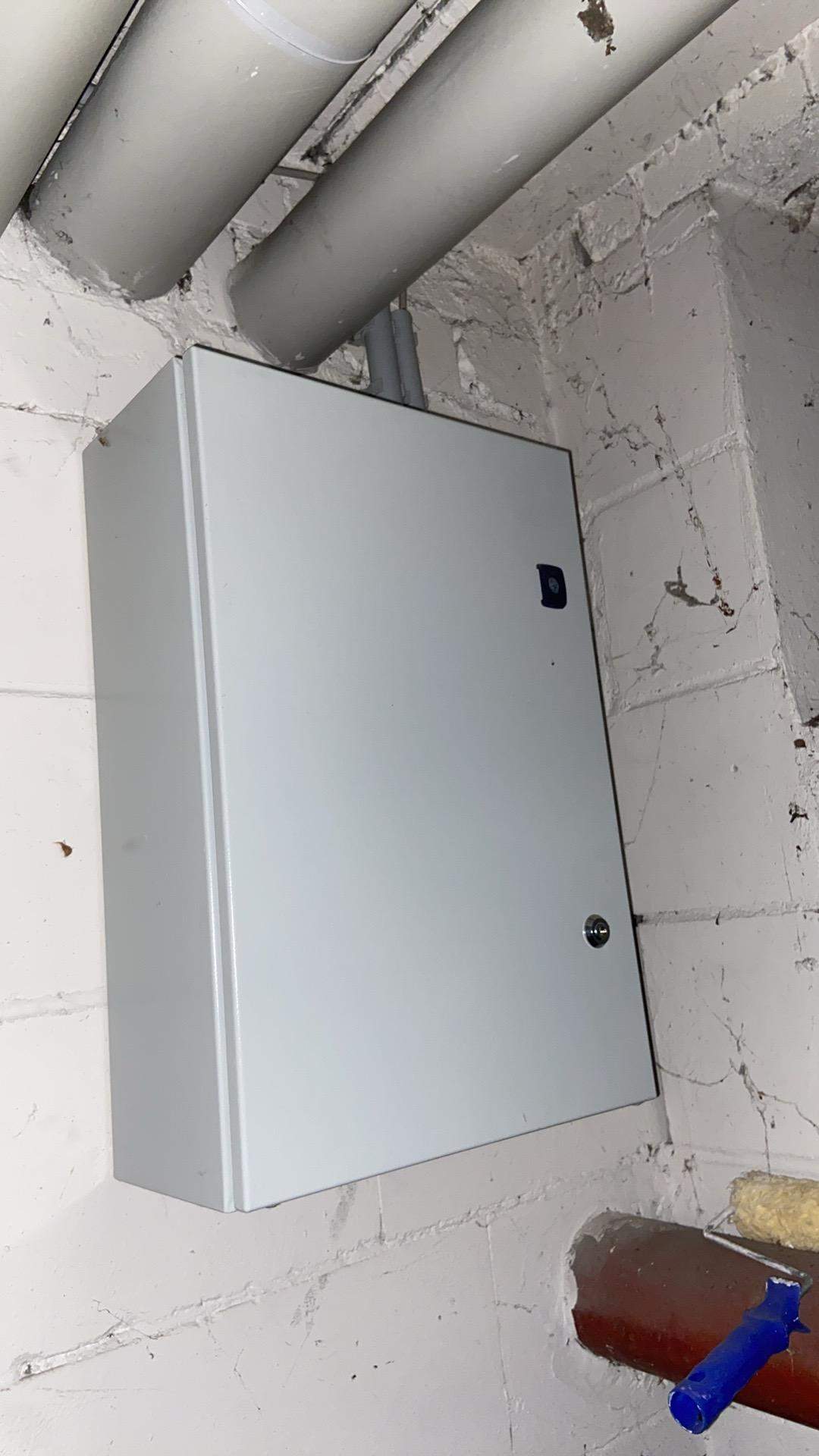 Muss Der Telekom Techniker In Die Wohnung Ist das APL, welche der Telekom Techniker benötigt? (Internet, Netzwerk