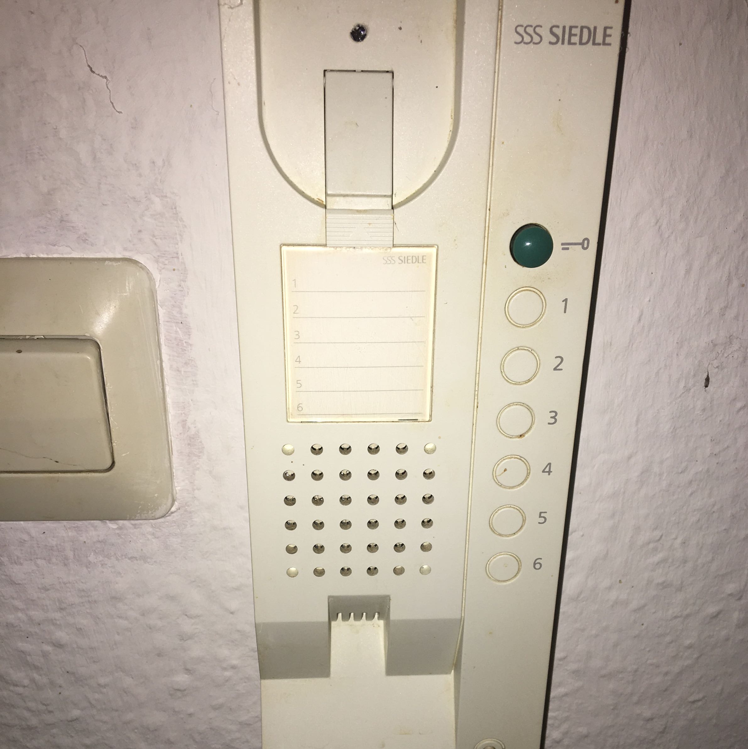 Ist das der richtige Kasten, um meine Klingel abzuschalten (Bild)? (siedle)