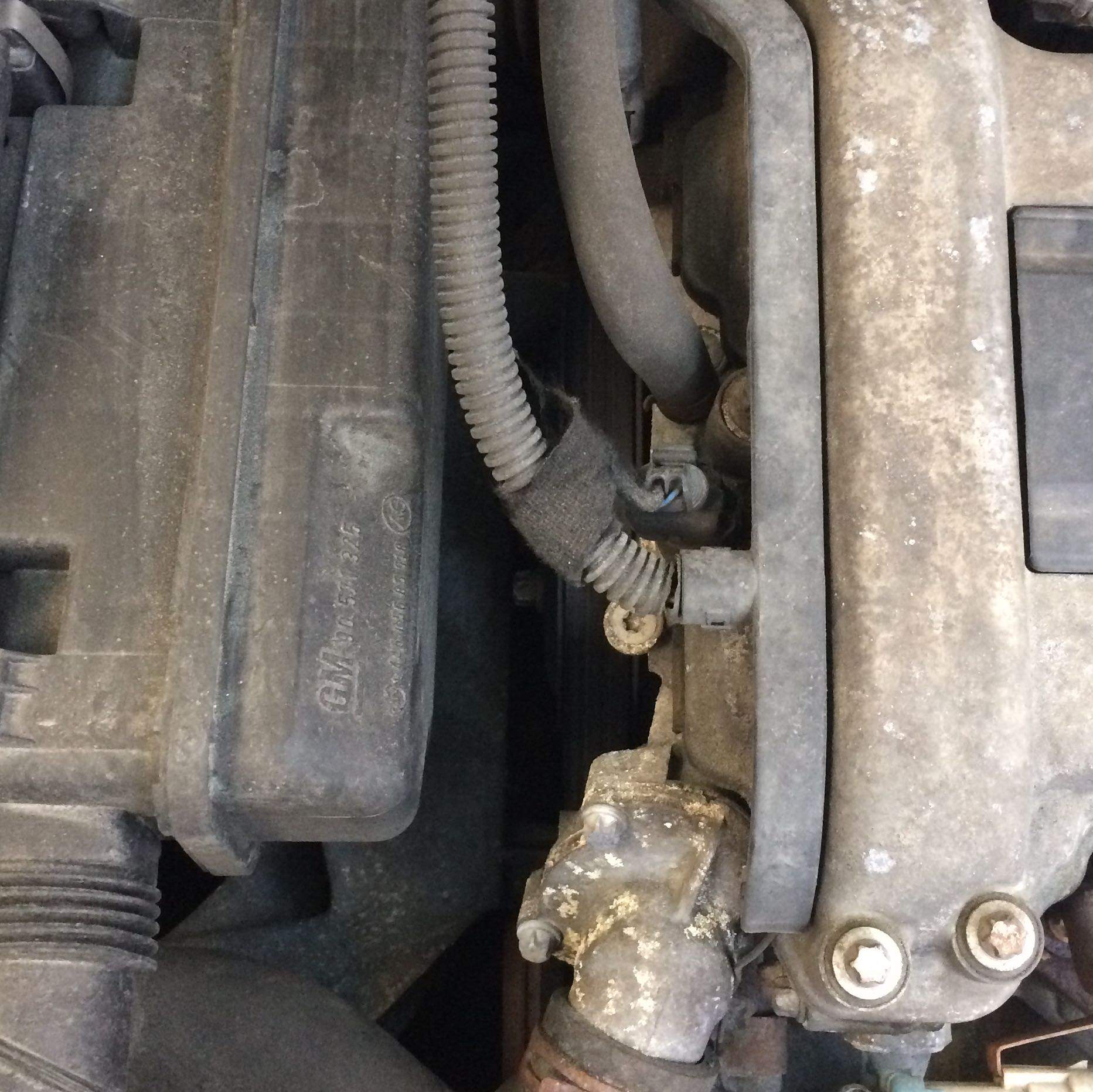 Toyota Avensis 2.2 D Cat Zahnriemen Oder Steuerkette Ist das der Zahnriemen oder hat es Steuerkette? (Auto, Auto und