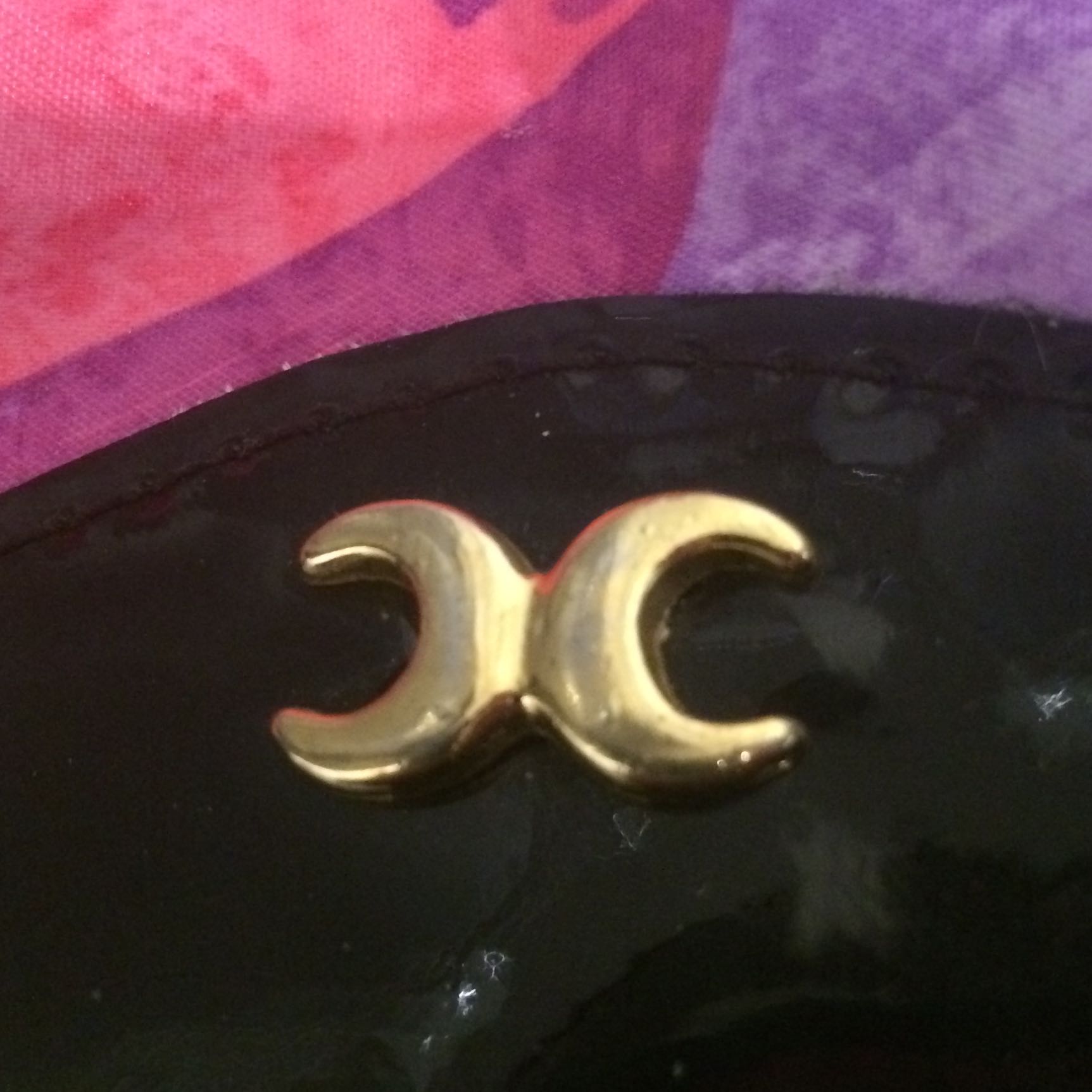 Ist Das Ein Chanel Zeichen Logo