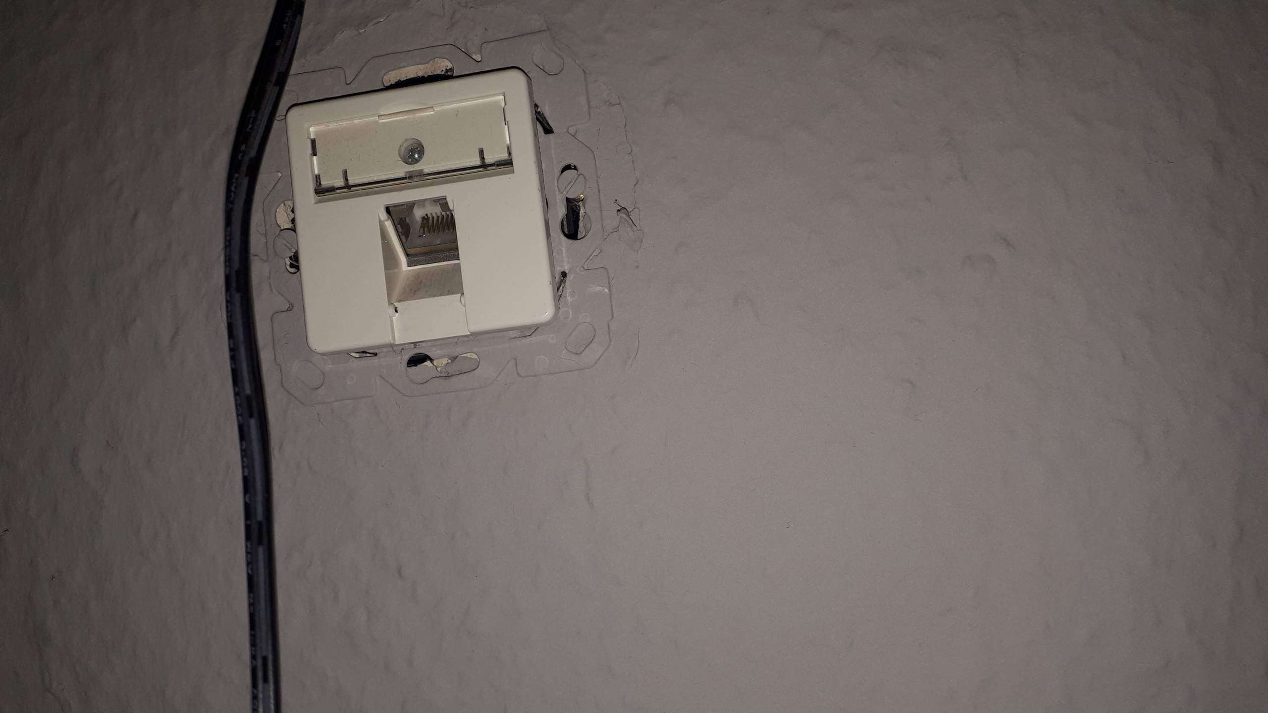 Ist das eine Steckdose? und wie kann man die aktivieren? Technik, Technologie)