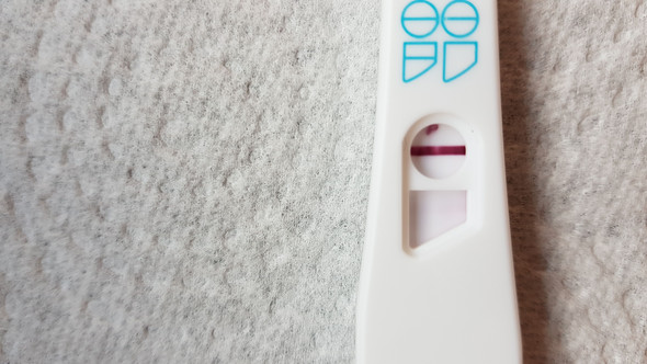 Schwangerschaftstest schwache linie testa med Testamed Frühtest