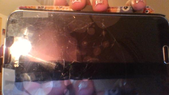 Ist Das Handy Kaputt Wenn Das Display Gerissen Ist Daten